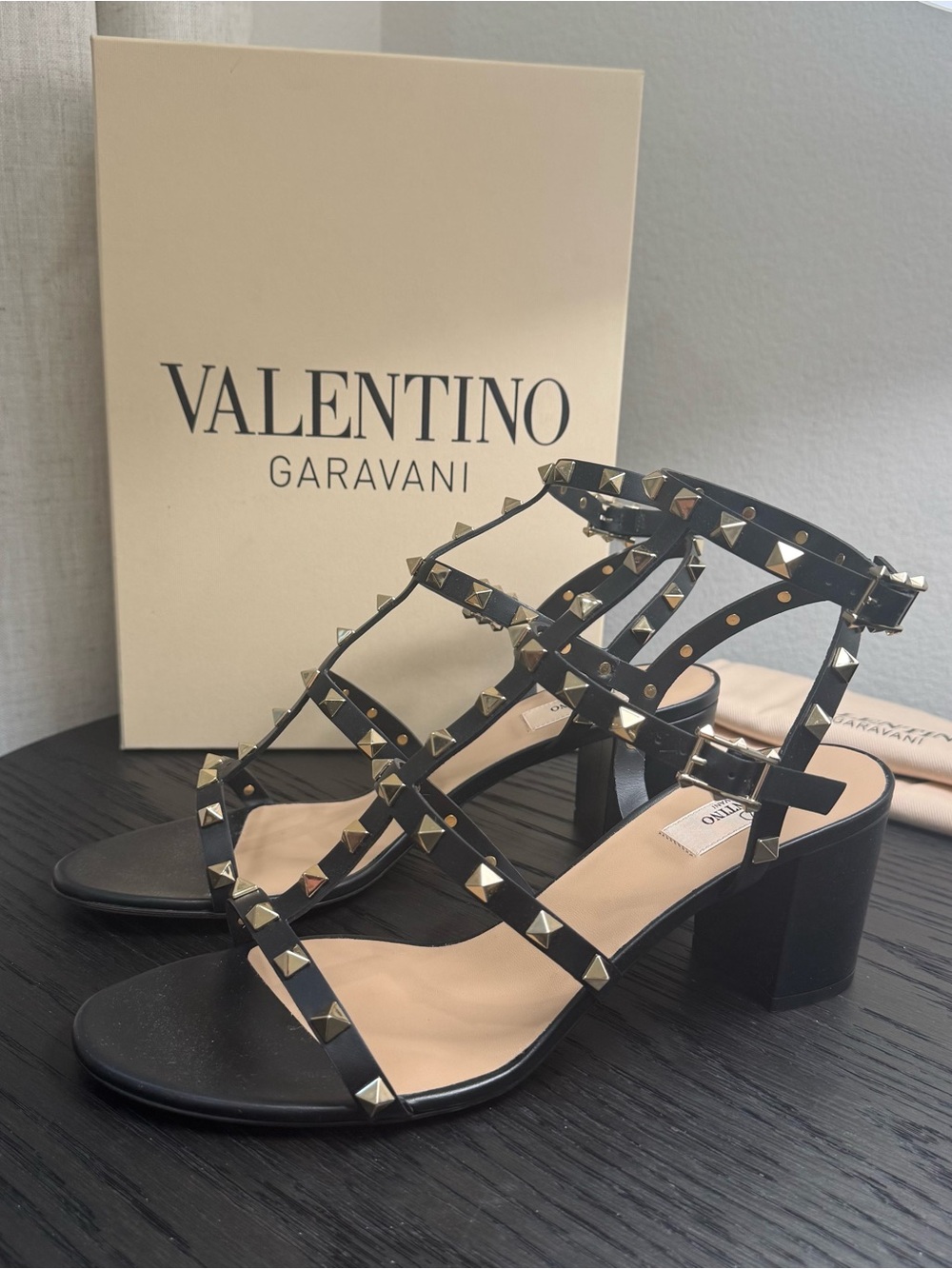 Valentino Garavani Rockstud Caged Ankle-Strap Sandals Black 41